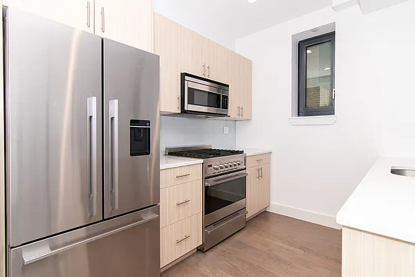 Rented by New York Residence | media 38