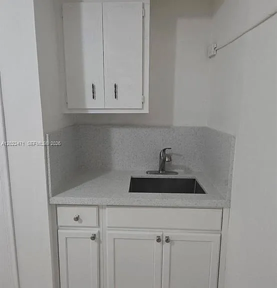 317 W 36th St #2 — Photo 3