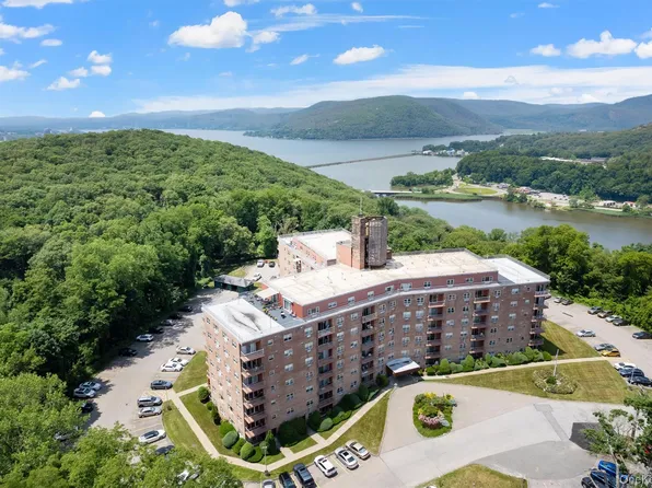 1 Lakeview Drive #1P, Peekskill, NY 10566