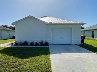 4886 29TH Avenue, Vero Beach, FL 32967