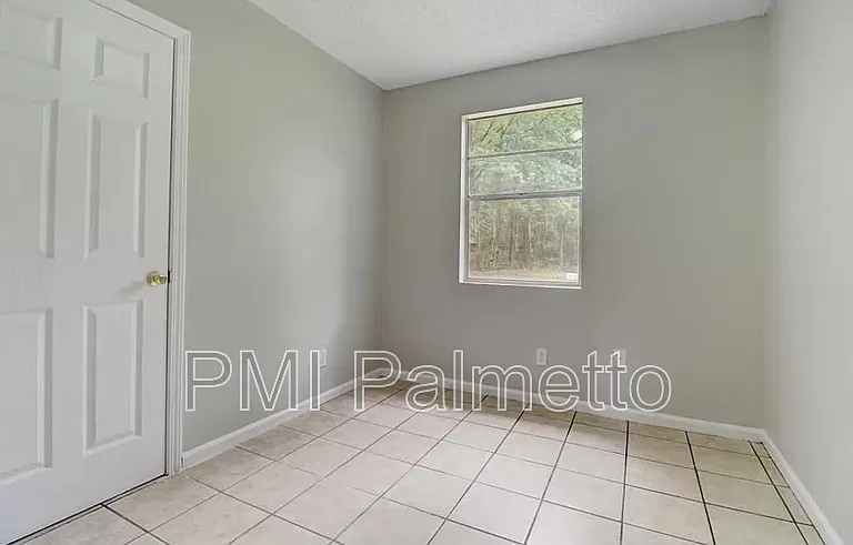 329 Saddlefield Rd — Photo 7