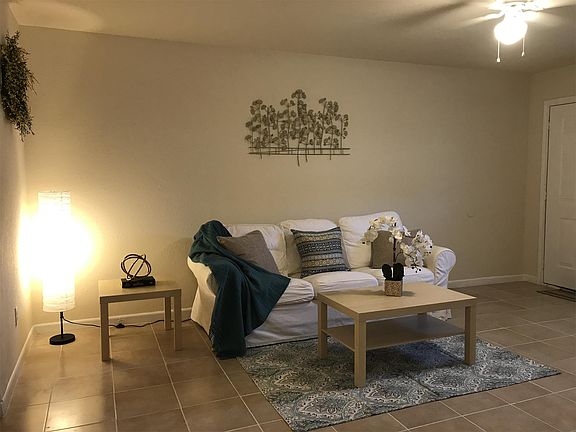 2nd image of 4203 Phlox St APT 1