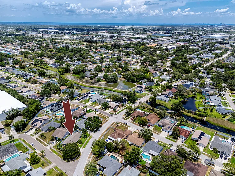 12103 71st Way - with the Gulf in the background