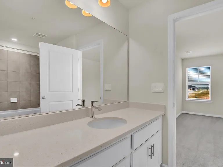 404 Constellation Ln — Photo 23