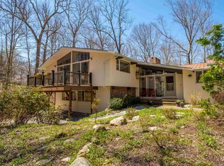 74 Twin Brooks Rd, Saddle River, NJ 07458