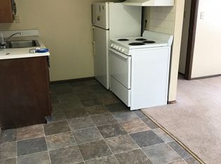 1345 Meadowview Dr APT 12, Marion, IA 52302