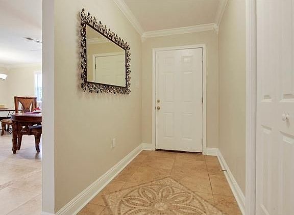 3rd image of 4811 Charlene Dr