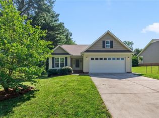 1619 Paragon Dr, Winston Salem, NC 27127