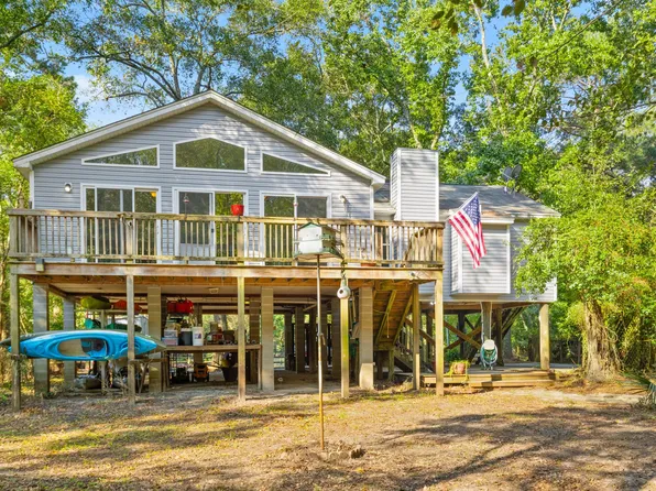 61 Red Breast Ct, Ridgeville, SC 29472