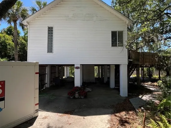 1 Fort Avenue, Tybee Island, GA 31328