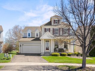 2378 Molnau Ct, Chaska, MN 55318