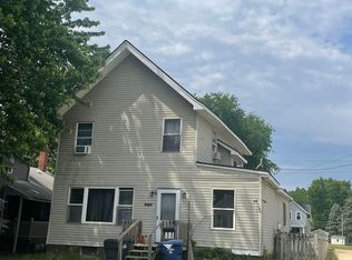 612 1st Ave, Clinton, IA 52732