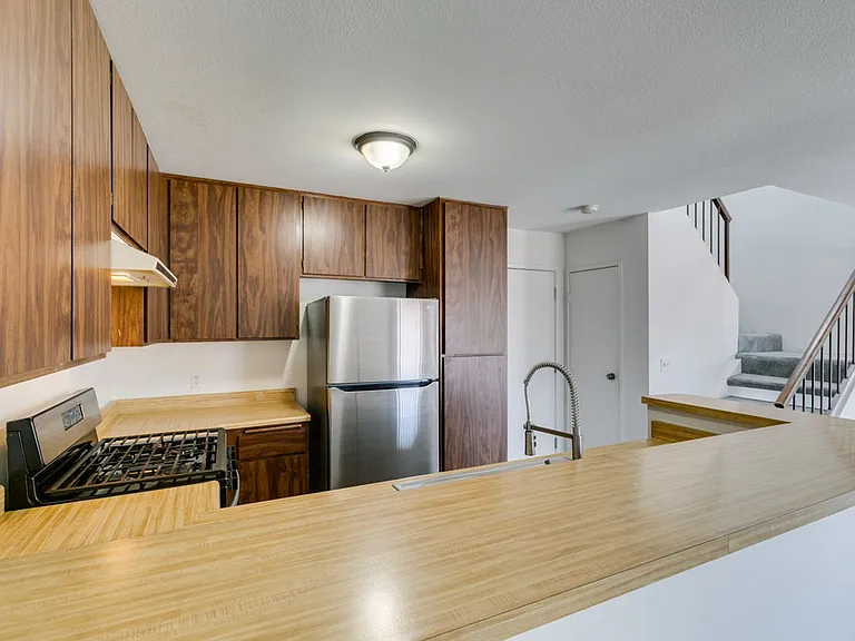 4335 Galore Ave — Photo 18