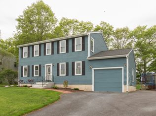 87 Laurelwood Dr, North Attleboro, MA 02760