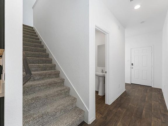 3rd image of 14678 Canyon Pines Ln