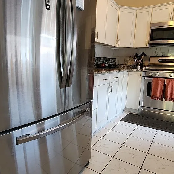 55 Thatcher St #6 — Photo 10