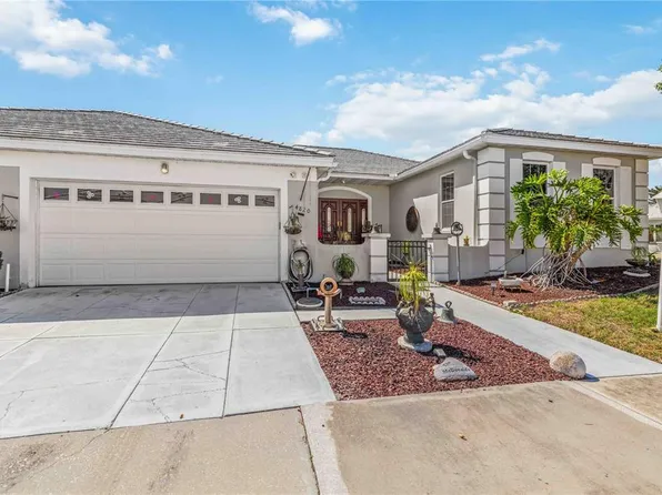 4820 61st Avenue Dr W, Bradenton, FL 34210