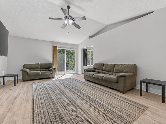 5th image of 6231 Flash Ln