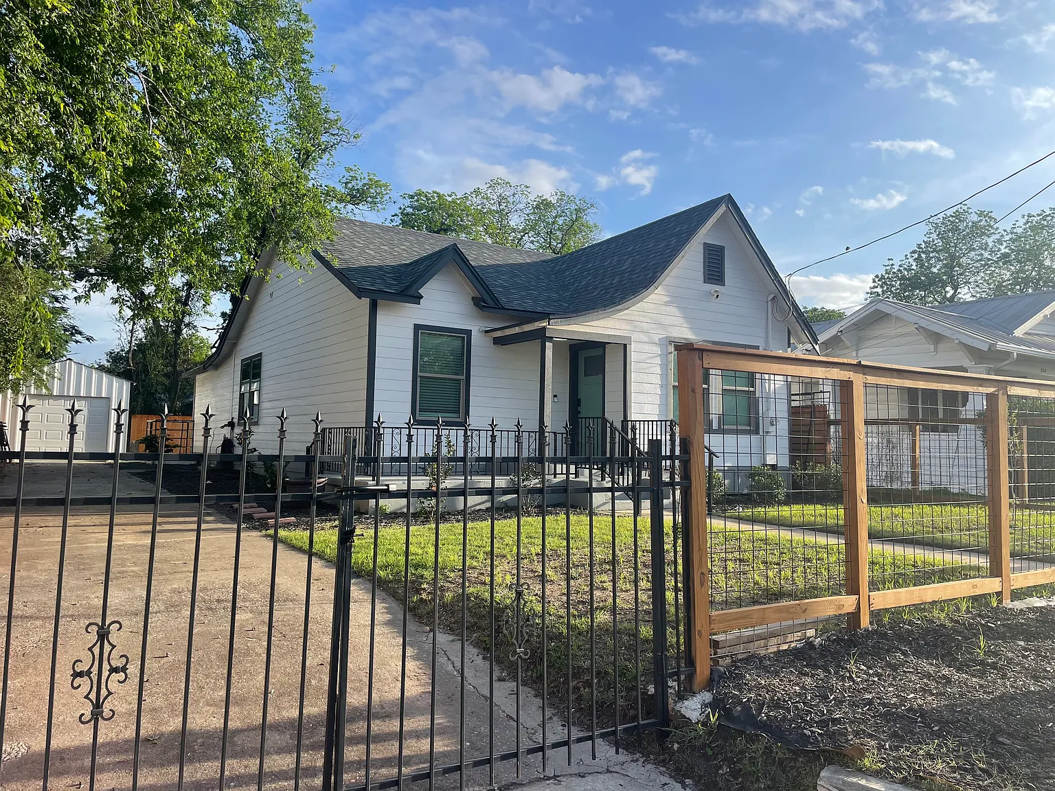 3 bed, 1470 sqft, $2,000 — Photo 2