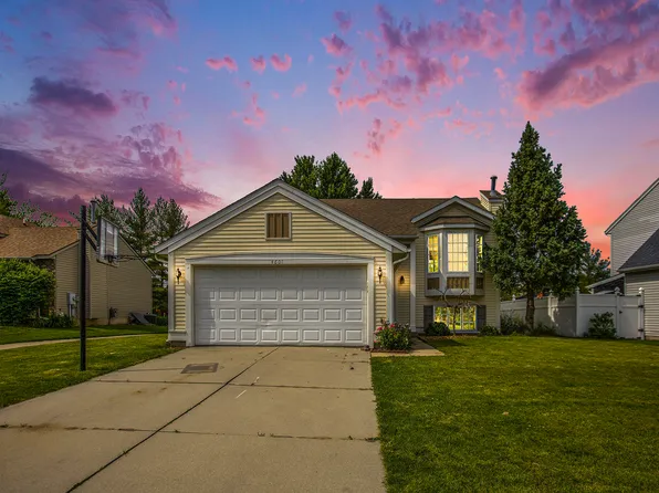 4601 Country Hill Dr SE, Kentwood, MI 49512