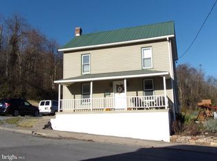 130 N Walnut St, Lewistown, PA 17044