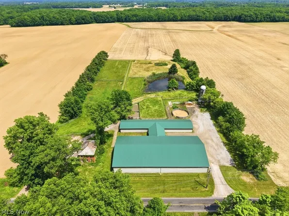2941 Vandemark Rd, Litchfield, OH 44253