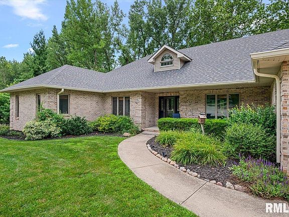 4th image of 3620 Melissa Dr