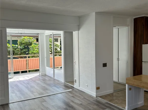 417 Nohonani St APT 414, Honolulu, HI 96815