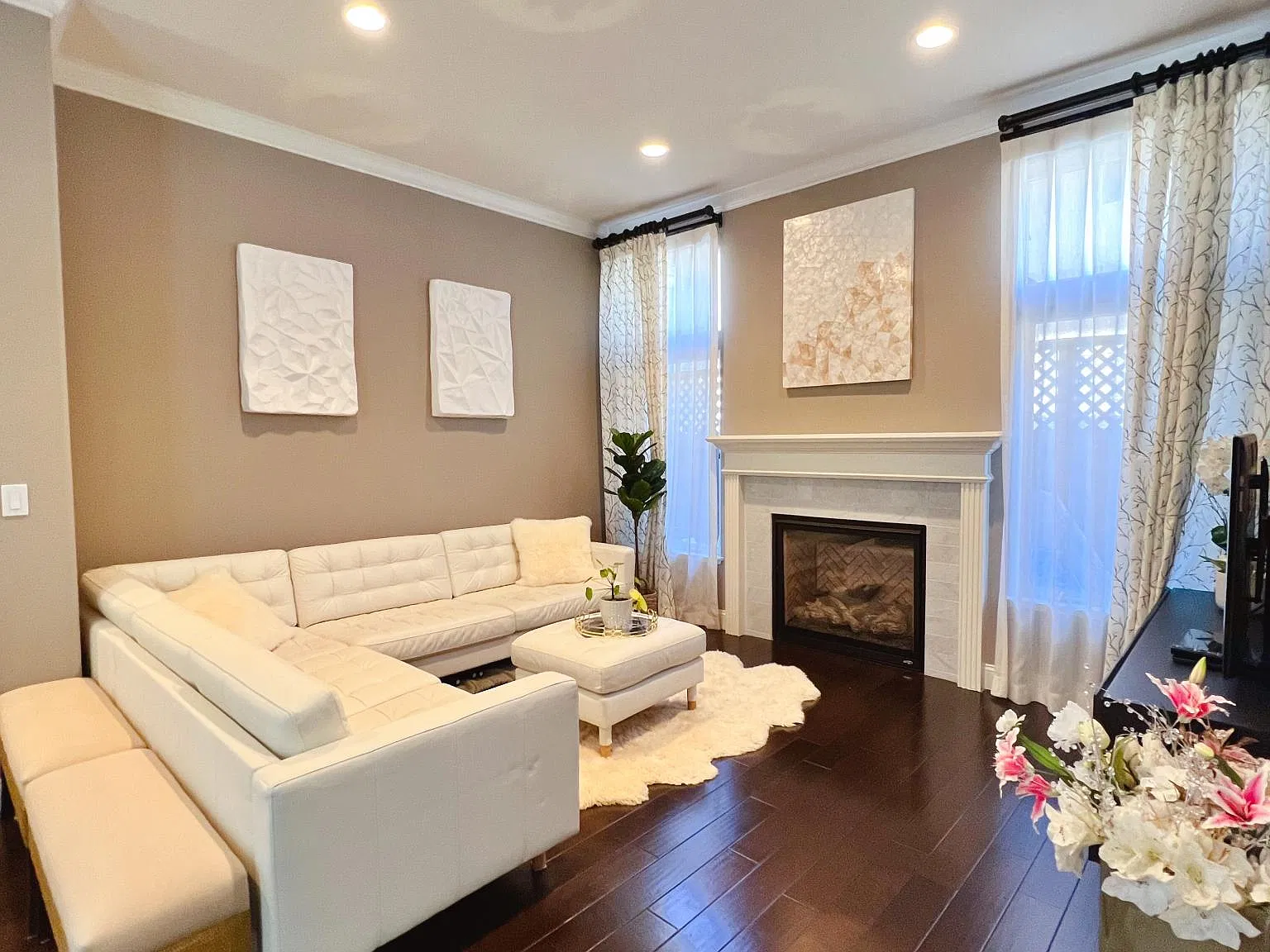 4 bed, 3.5 bath, 2227 sqft, $9,000 — Photo 3