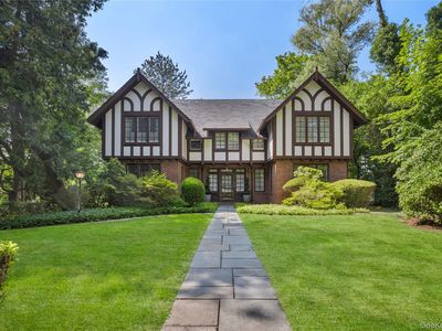 3 Walworth Avenue, Scarsdale, NY, 10583