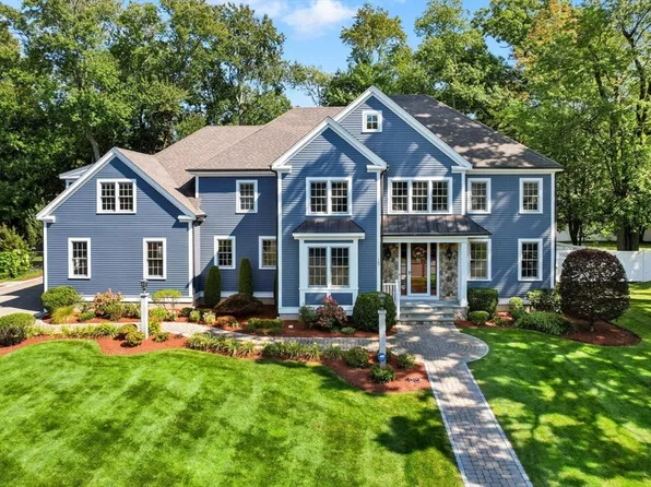 107 Kendall Rd, Lexington, MA 02421