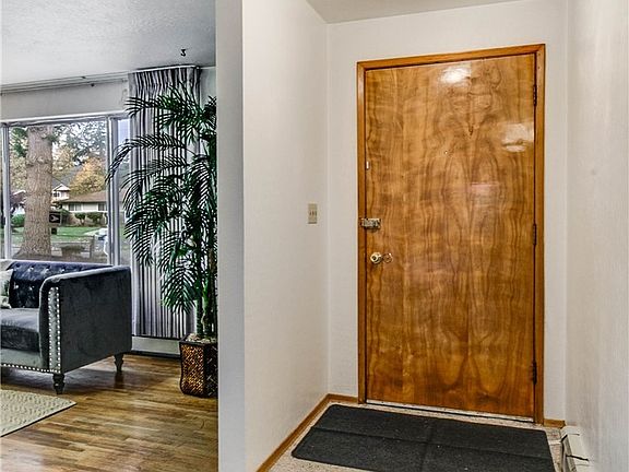 2nd image of 13901 2nd Avenue Ct E
