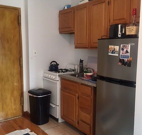 4th image of 358 W End Ave APT 3A