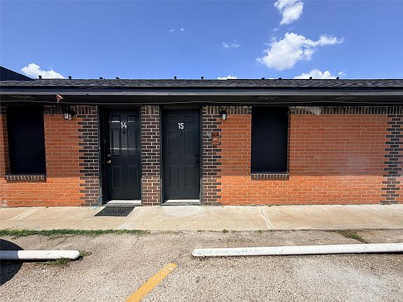 2nd image of 5025 Jefferson St APT 15