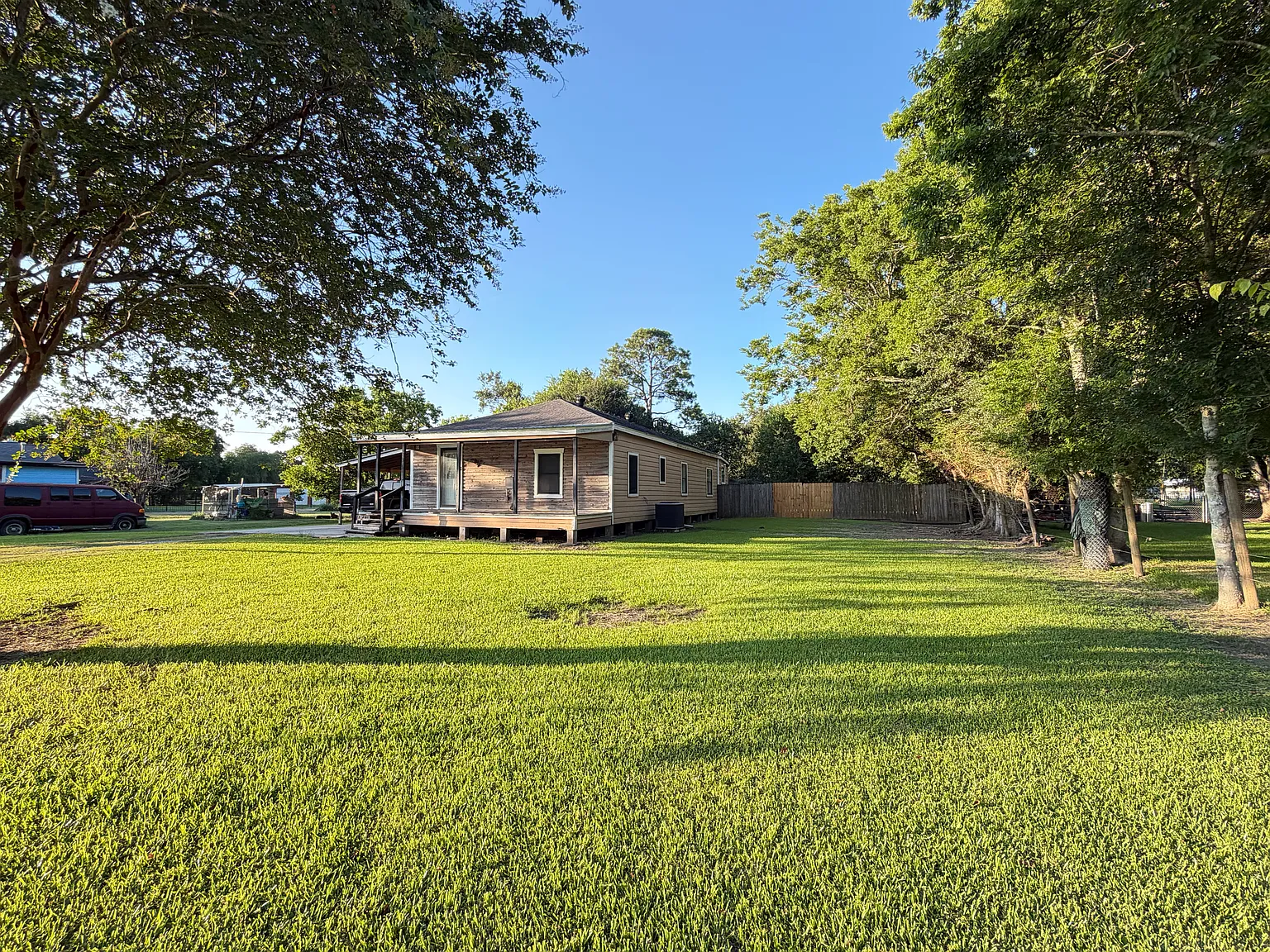 3 bed, 1608 sqft, $1,800 — Photo 1