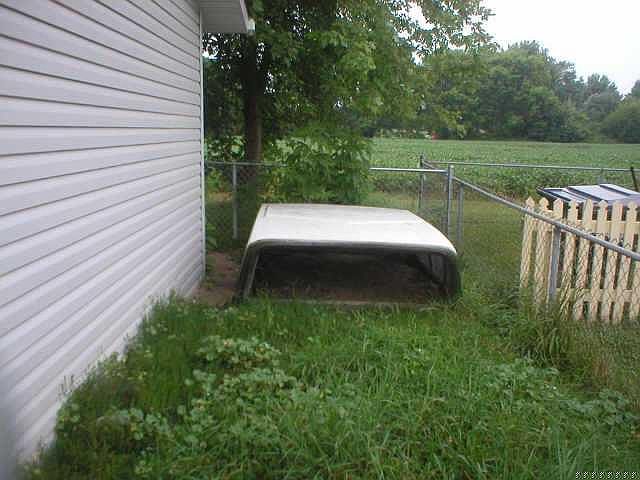 2nd image of 122 Mulberry Dr