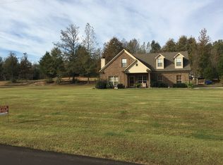 5951 Castle Rock Creek Dr, Coldwater, MS 38618