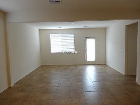 3rd image of 153 Leaf Tree Ave