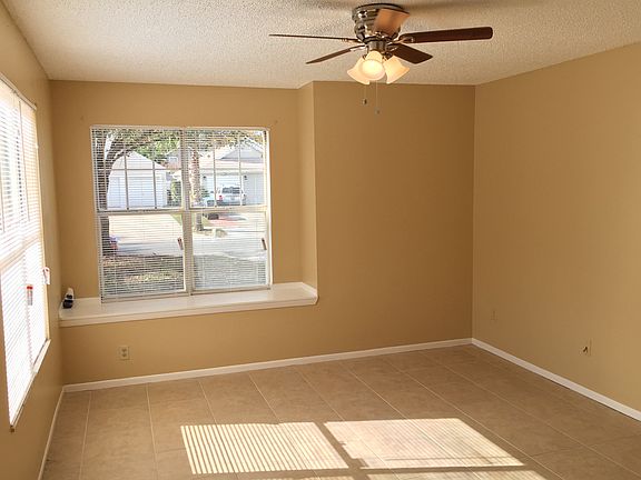 5th image of 2238 Churchill Downs Cir