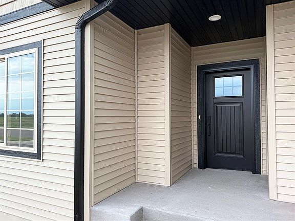 3rd image of 641 Saturn Drive Lot 43