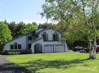 7185 Pine Creek Rd, Manistee, MI 49660