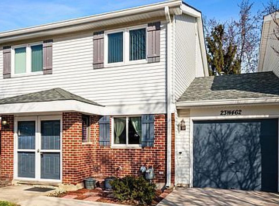 1st image of 23W462 Spyglass Ct