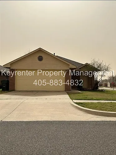 802 Beaumont Sq Photo 1