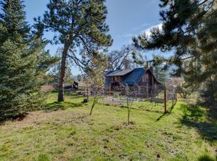 2380 Neville Ln, Medford, OR 97501