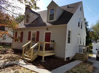 901 Holyoake Rd, Edwardsville, IL 62025