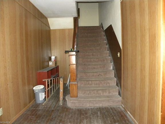 3rd image of 709 Middle Ave