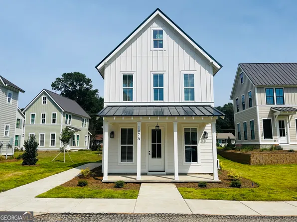 107 Gardenia Ln #107A, Lagrange, GA 30240