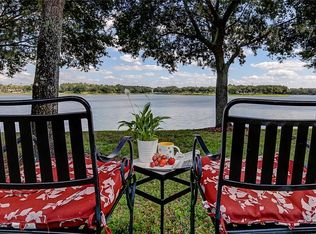14535 Cotswolds Dr, Tampa, FL 33626