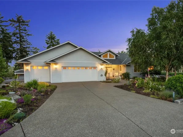 242 N Carnegie Avenue, Port Townsend, WA 98368