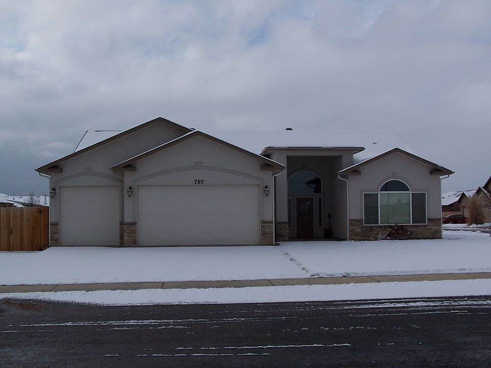 Large Home on Corner Lot